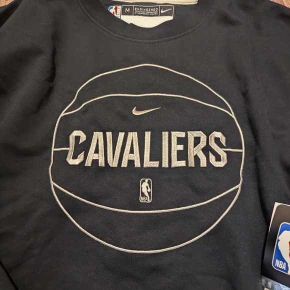 Nwt Cleveland Cavaliers Men Sweatshirt Black Embroidered Crew Medium - Picture 2 of 6